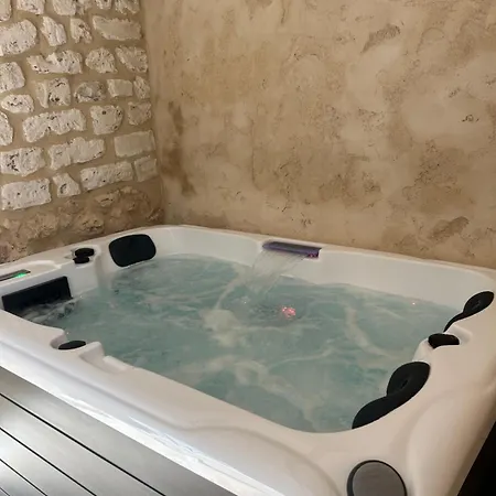 Maison Avec Jacuzzi Privatif Дом отдыха Cernay-les-Reims